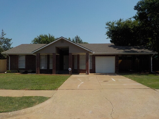 property at 4724 Lunow Dr