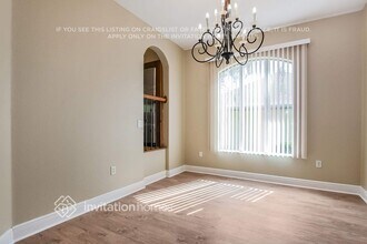 38744 Lakeview Walk in Lady Lake, FL - Building Photo - Building Photo