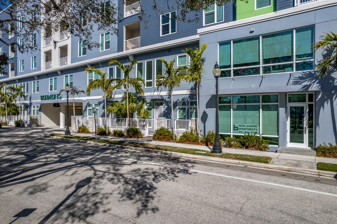 Bold Lofts Apartments & Private Office Ren... in Sarasota, FL - Building Photo