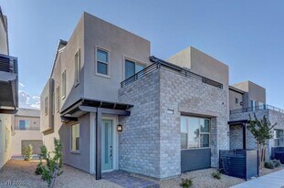 1420 Song Lark Ln in Las Vegas, NV - Building Photo