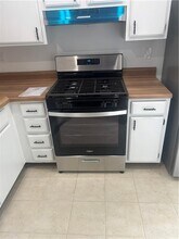 605 Wedgewood Way in Atlanta, GA - Building Photo - Building Photo