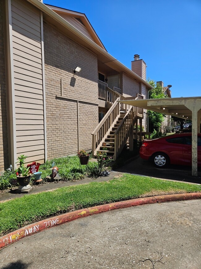 1505 Ward Rd