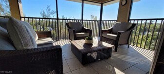 10091 Lake Cove Dr in Ft. Myers, FL - Building Photo