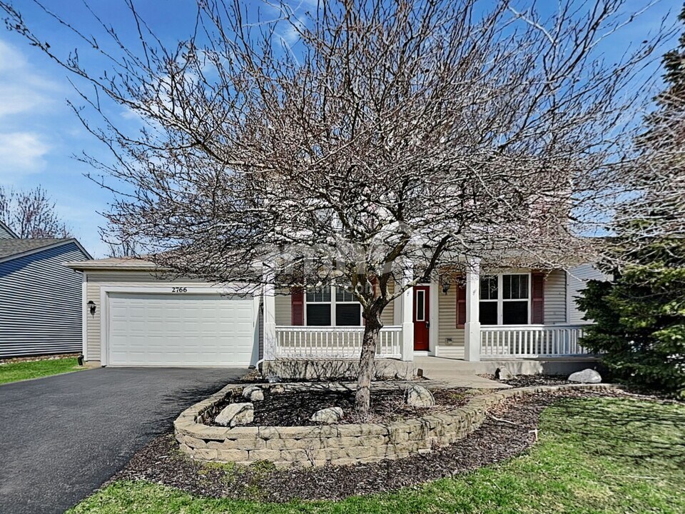 2766 Middleton Ct in Aurora, IL - Building Photo
