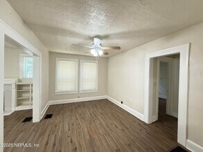 1204 W 31st St in Jacksonville, FL - Building Photo - Building Photo