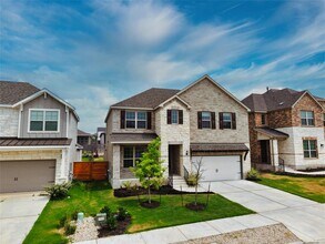 3437 Jaulan St in Leander, TX - Building Photo - Building Photo