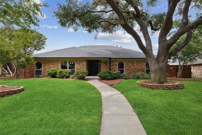 property at 3537 Big Horn Trail