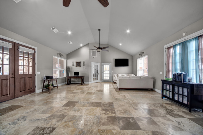 The Cottages@Hefner RD in Oklahoma City, OK - Building Photo - Building Photo