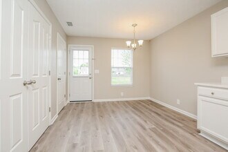 3157 Holsted Dr in Murfreesboro, TN - Building Photo - Building Photo