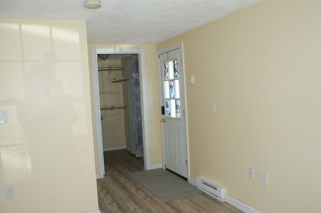 18 Fayette Rd, Unit 2 in Bedford, MA - Building Photo - Building Photo