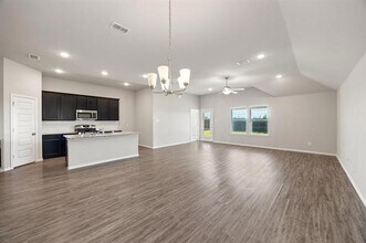 4805 Cleves Ave in Aubrey, TX - Building Photo - Building Photo