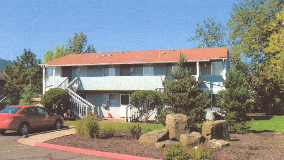 Cambridge Apartments in Philomath, OR - Building Photo