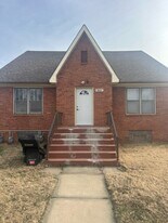 941 Sheridan St in Salina, KS - Building Photo