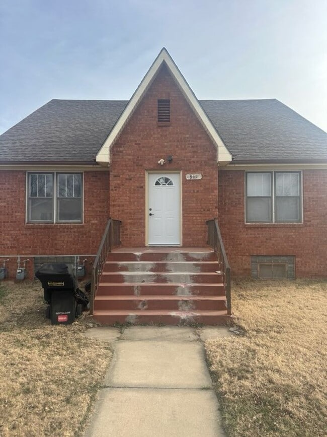 property at 941 Sheridan St