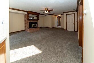 5435 Kiowa Cir in Evansville, IN - Building Photo - Building Photo