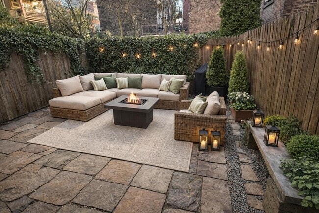 property at 204 Warren St