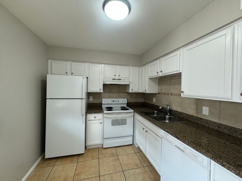 1925 E Hayden Ln in Tempe, AZ - Building Photo