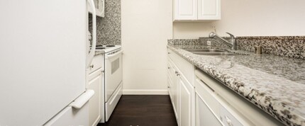 98-450-450 Koauka Loop in Aiea, HI - Building Photo - Building Photo