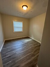 1547 32nd St NE in Cedar Rapids, IA - Foto de edificio - Building Photo