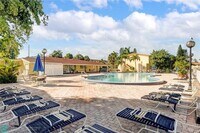 20200 NE 27th Ct photo'