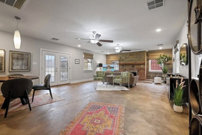 1444 Blue Jay Rd in Heath, OH - Building Photo - Building Photo