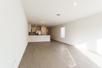 609 Craven St in Montgomery, TX - Building Photo - Building Photo