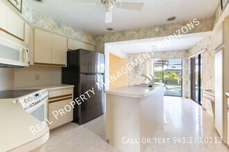 534 Warwick Ln in Venice, FL - Building Photo - Building Photo