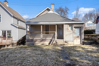 36 Grove St NE in Grand Rapids, MI - Foto de edificio - Building Photo