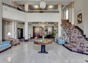140 Linden Ave, Unit 554 in Long Beach, CA - Foto de edificio - Building Photo