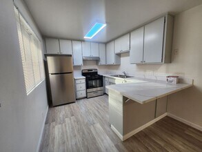 6341 Ocotillo Ave in Twentynine Palms, CA - Building Photo - Building Photo