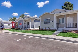 Cottages at Chapel Heights in Colorado Springs, CO - Building Photo - Building Photo