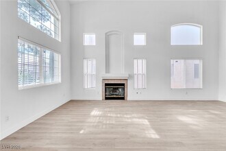 5814 Spring Ranch Pkwy in Las Vegas, NV - Building Photo - Building Photo