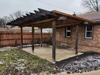 326 Amherst St photo'