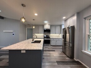 2103 Park Pl in Norman, OK - Foto de edificio - Building Photo
