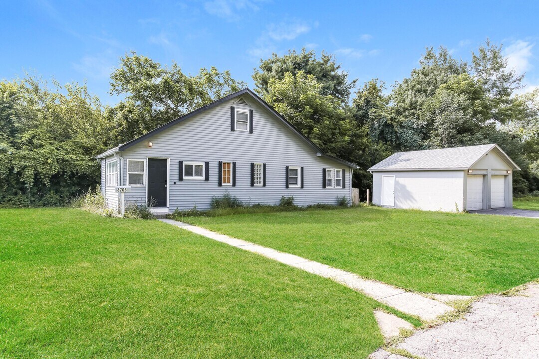 3706 Elm St in Columbus, OH - Building Photo