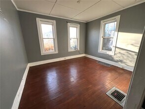 411 Herrick St in Elmira, NY - Building Photo - Building Photo