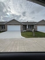 5062 Catawba Pl Ln in Seville, OH - Building Photo