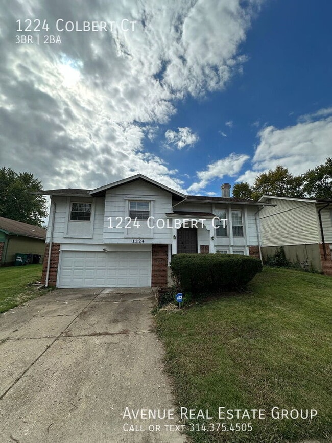 1224 Colbert Ct in Florissant, MO - Building Photo - Building Photo