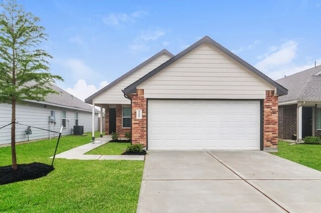 property at 2260 Onyx Ln