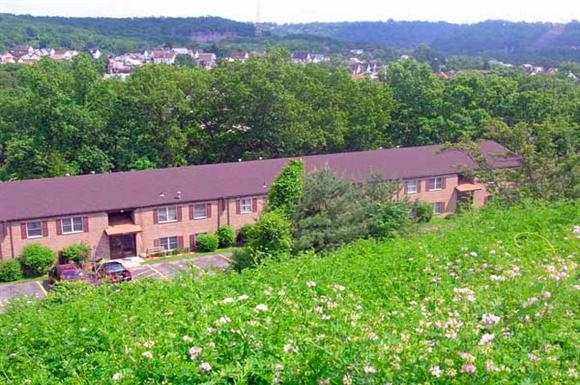 Hep Park Village in Turtle Creek, PA - Building Photo