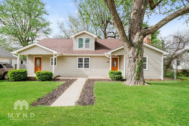 property at 824 Walnut St