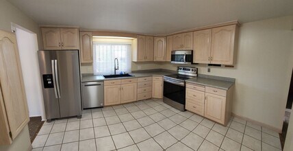 404 Doreen St in Murray, UT - Building Photo - Building Photo