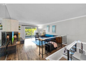 14912 NE Rose Pkwy in Portland, OR - Building Photo - Building Photo