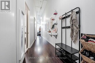 380 Macpherson Ave in Toronto, ON - Building Photo - Building Photo