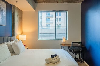 888 N 4th St in Phoenix, AZ - Foto de edificio - Building Photo