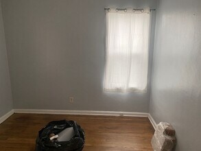 421 S Lake St in South Bend, IN - Building Photo - Building Photo