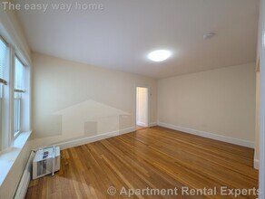 36 College Ave in Somerville, MA - Building Photo - Building Photo