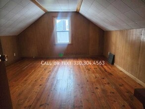 1327 25th St NE in Canton, OH - Building Photo - Building Photo