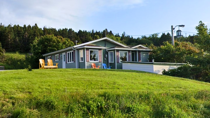 47 Beachy Cove Rd in Portugal Cove-St Philip's, NL - Building Photo