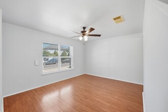 535 Centro Hermosa in San Antonio, TX - Foto de edificio - Building Photo